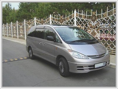 Toyota Estima