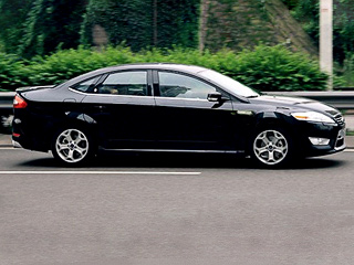 Новый Ford Mondeo прогнулся под китайским рынком