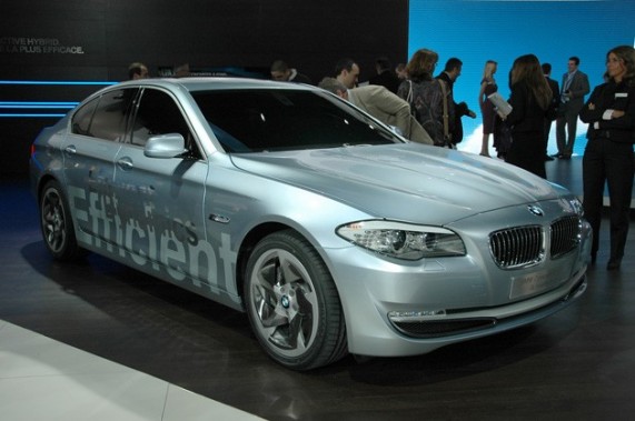 BMW представил ActiveHybrid 5-Series