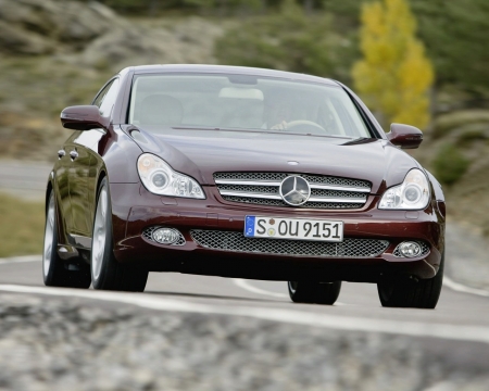 Kia бросает вызов Mercedes-Benz CLS-класса