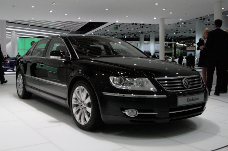 Volkswagen Phaeton привезут в Детройт