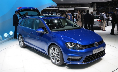 Volkswagen Golf R Estate: все-таки встречаем!